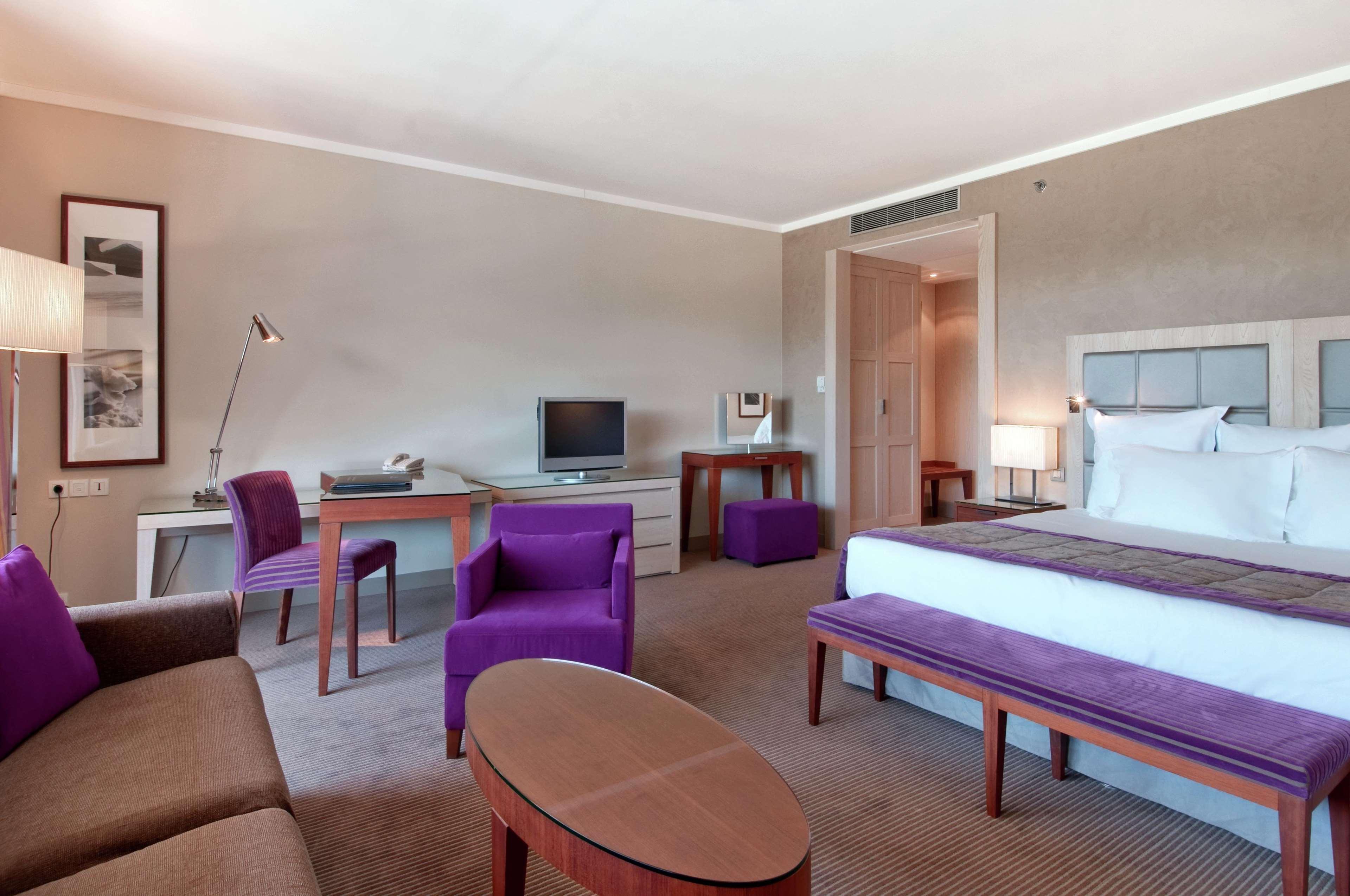 Hotel Hilton Evian Les Bains Pokoj fotografie